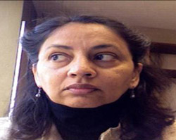 Dr Beena Khurana