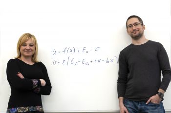 Image of Dr Yuliya Kyrychko and Dr Konstantin Blyuss at the University of Sussex