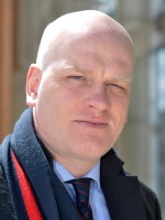 Dr Bruce Hearn