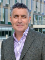 Dr Des Doran
