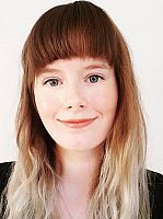 photo of Rebecca Dean