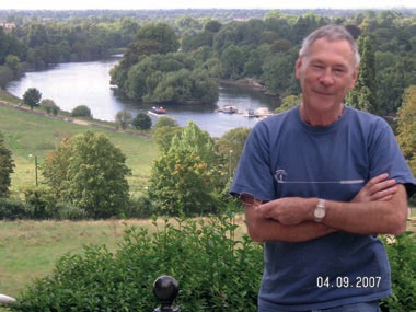 [On Richmond Hill
overlooking the Thames]