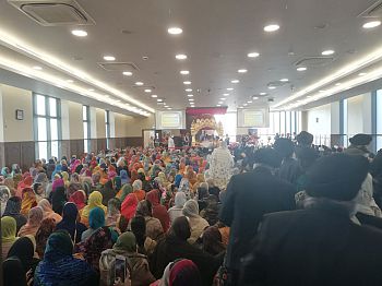 Afghan Sikh congregants at the Guru Nanak Darabar Gurdwara, Southall, London