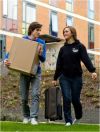 RAs helping people move in