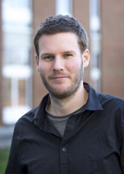 headshot of Dr Stephen Wilkins