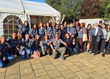 Group photo of Student and Staff Connectors during Welcome Week 2021