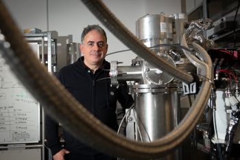 Dr Jose Verdu Galiana in his quantum physics laboratory