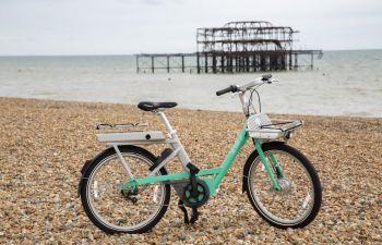 A photo of a BTN Beryl Bike for hire on Brighton beach promenade