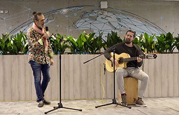 Flamenco singer and guitarist duo performing in Jubilee