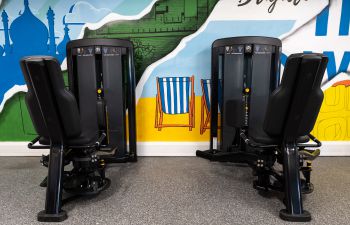 an image of two leg press machines side by side