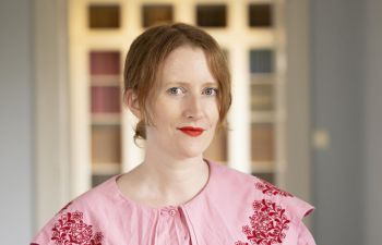 Dr Hannah Field