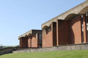 The front of the University Library building