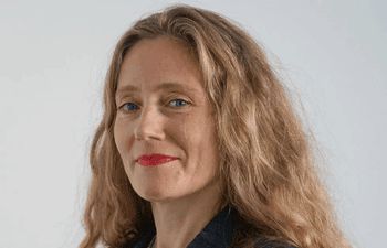 Portrait photo of Professor Debbie Keeling
