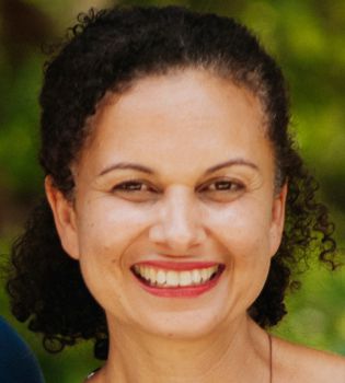 Headshot of Dr Tara Inniss