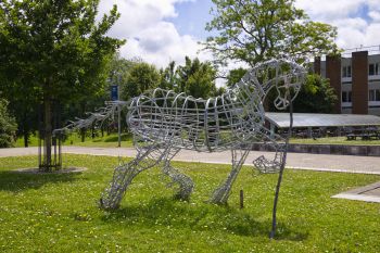 Image shows Priscilla, a life-size Gypsy cob horse forged in steel