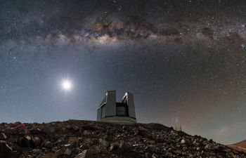 An image of the ESO's VISTA telescope at Paranal, Chile