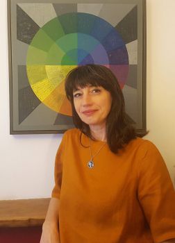 Apologies. Broadcast images pre 2021 do not have alt-text