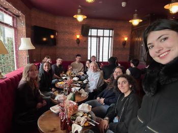 Spring exchange students in a pub in Brighton