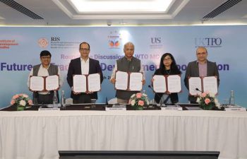 University of Sussex and the Institute of Development Studies (IDS) signing a Memorandum of Understanding with the Research and Information System for Developing Countries (RIS) in India