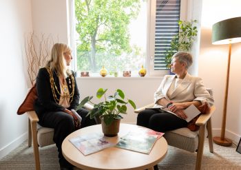 Vice-Chancellor Sasha Roseneil with the Mayor of Brighton & Hove, Councillor Theresa Fowler in one of the new theraputic rooms in the new Health and Wellbeing Centre.
