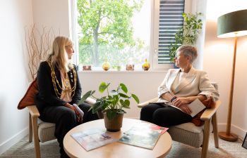 Vice-Chancellor Sasha Roseneil with the Mayor of Brighton & Hove, Councillor Theresa Fowler in one of the new theraputic rooms in the new Health and Wellbeing Centre.