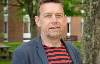 Peter Newell headshot