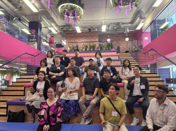 Korea Electric Power Corporation employees visit Octopus Energy Retail Centre