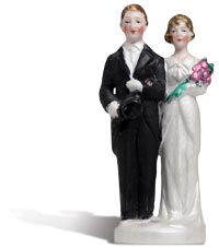 Staue of wedding couple