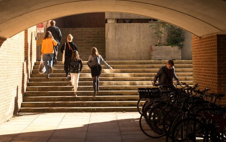 students under the arches of Pevensey 1