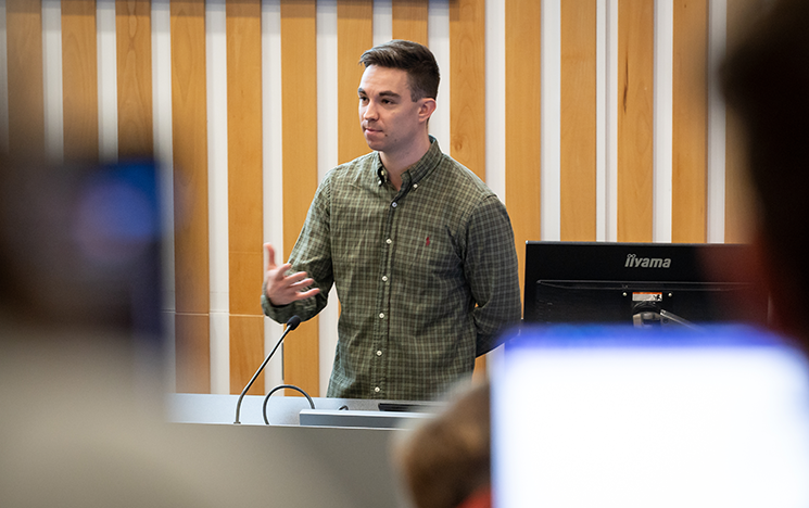 Aubrey Allegretti presenting a lecture