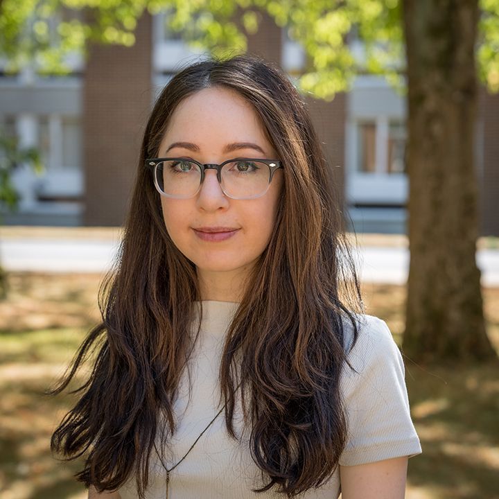 Dr Lena Moore headshot