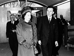 Her Majesty leaving the Library with Librarian Dennis Cox