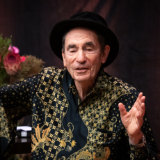 Justice Albie Sachs speaking to the audience at the Draper Lecture.