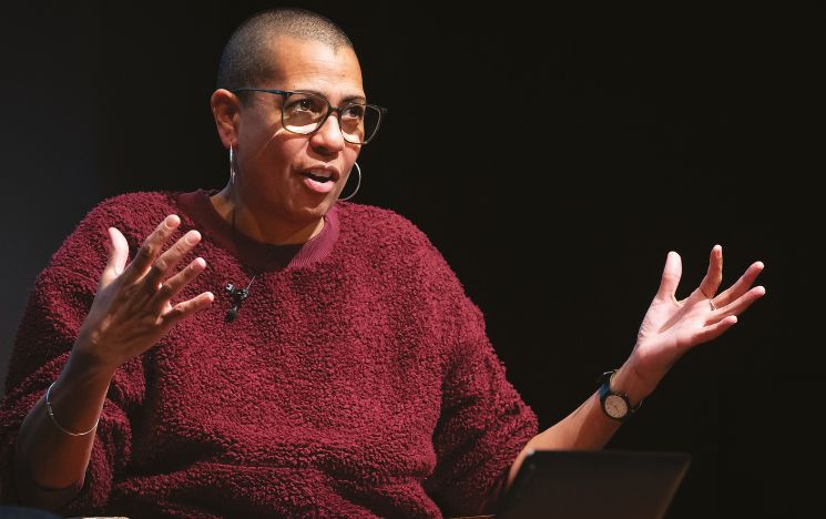 Alumna Helen Cammock speaking at an event