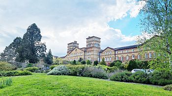 Current photo of the former Sussex County Asylum