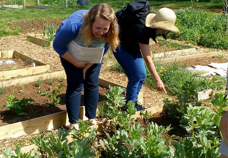 Dr Beth Nicholls hosting a workshop for allotment holders