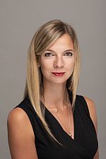 A head and shoulders image of Jo Sutherland