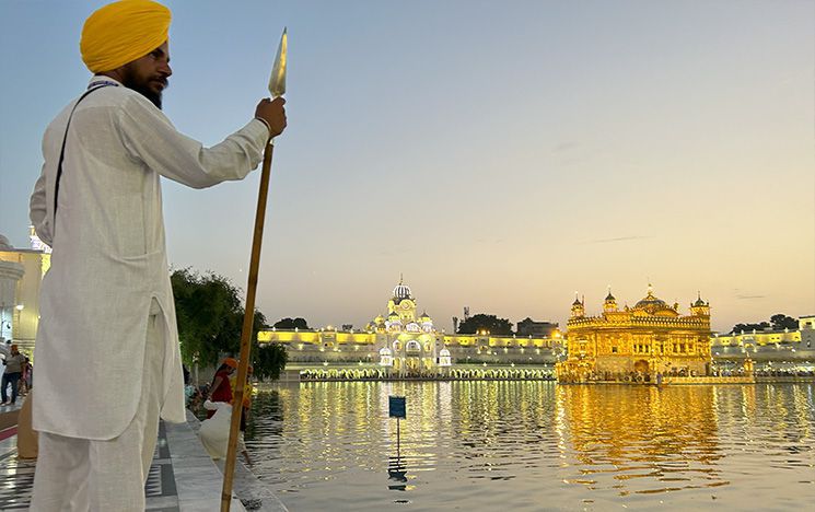 Sevadar (caretaker) employed by the SGPC