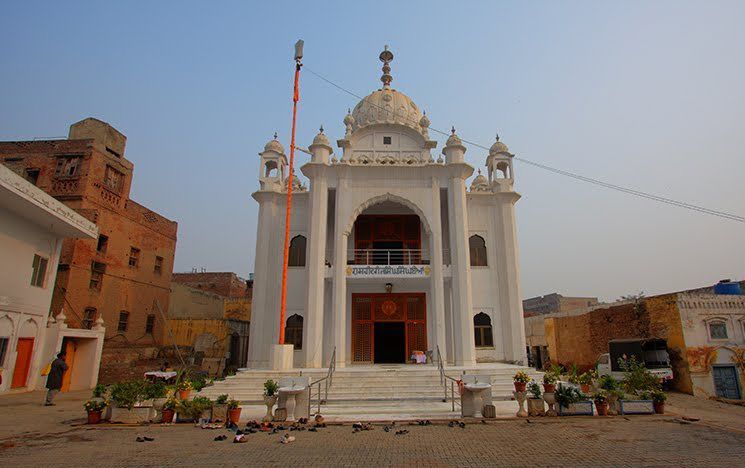 Gurdwara Shahid Ganj Singh Singhania in Lahore