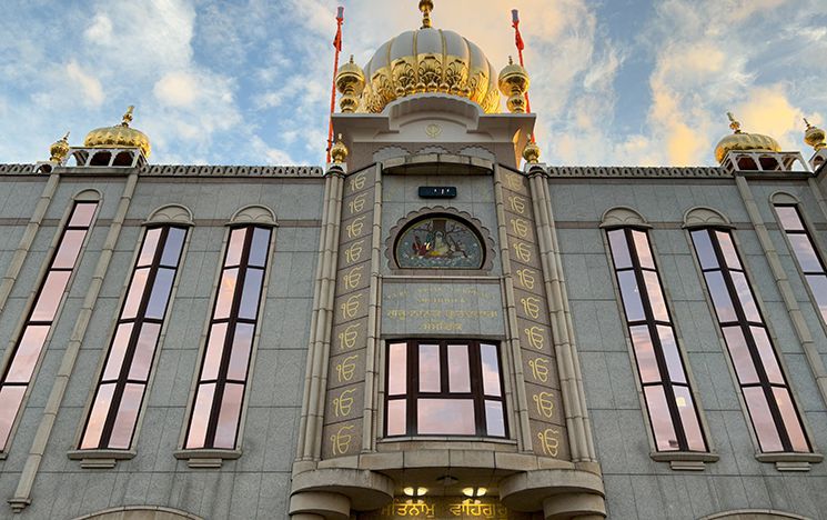 Exterior of Guru Nanak Gurdwara, Smethwick