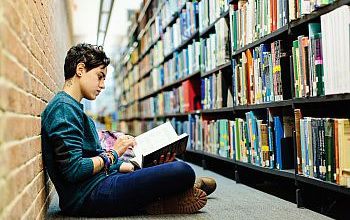 Student in library