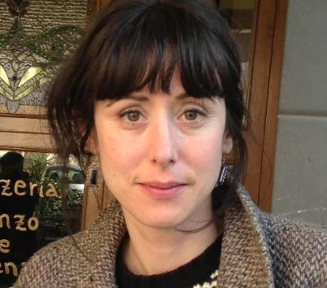 Image of Dr Lorna Hards