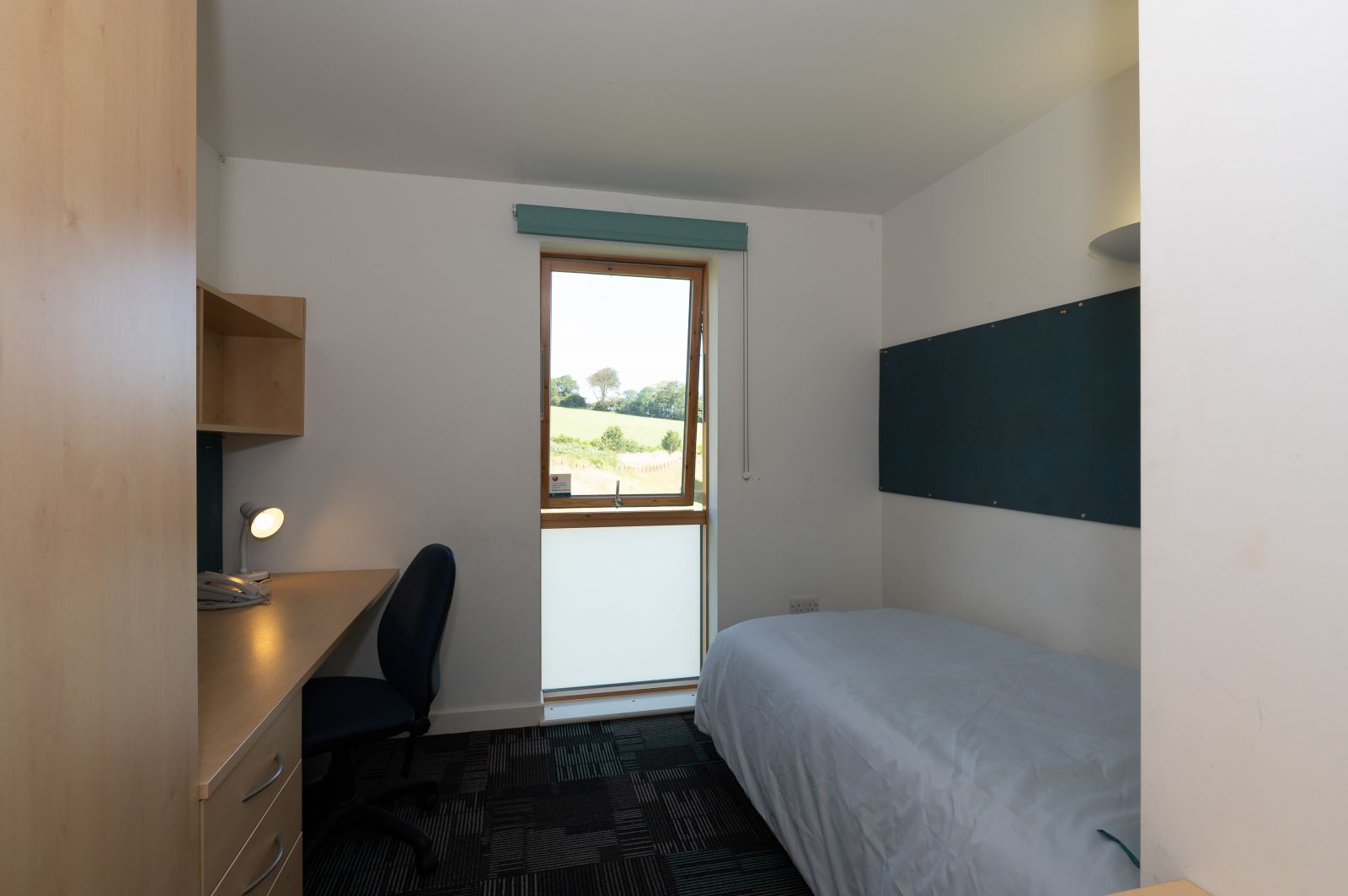 A Northfield en-suite room