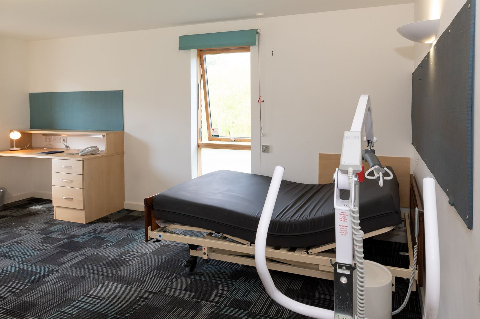 A Northfield accessible bedroom