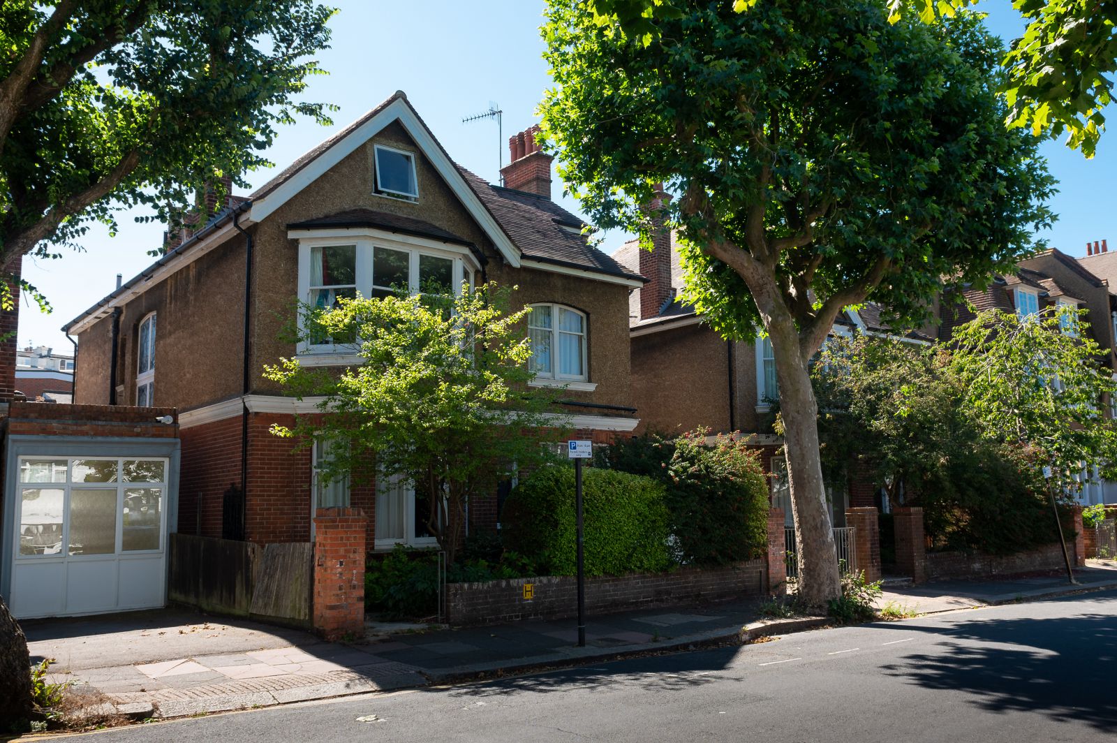 10 Windlesham Road exterior