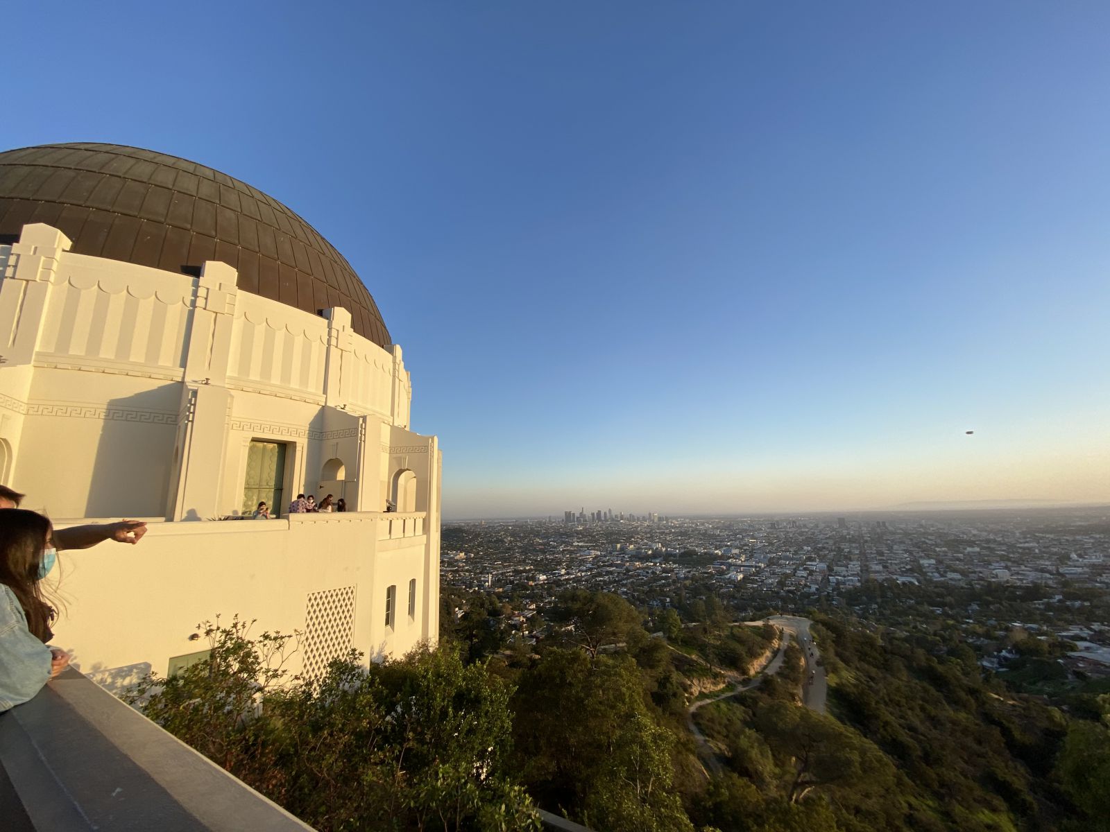 Exterior of Griffith Observatory in LA