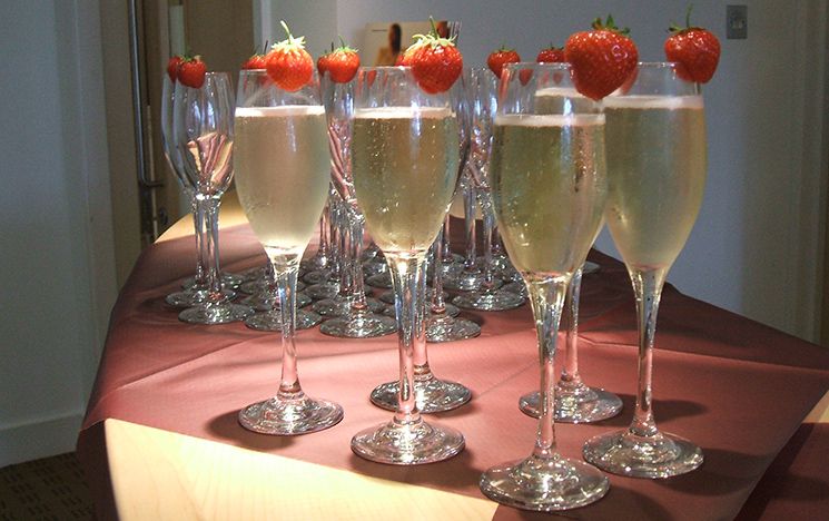 Champagne glasses with strawberries