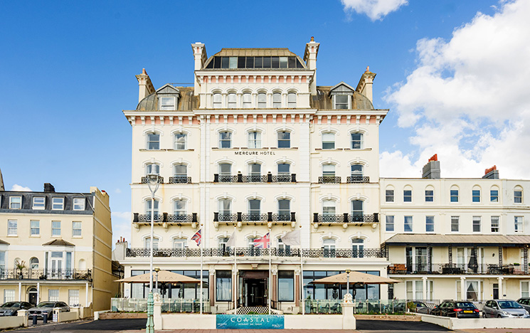 Mercure Brighton Hotel outside