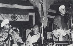 Jawaharlal Nehru, India’s Premier, inaugurating the 1949 Indian Science Congress. © Wikimedia Commons.