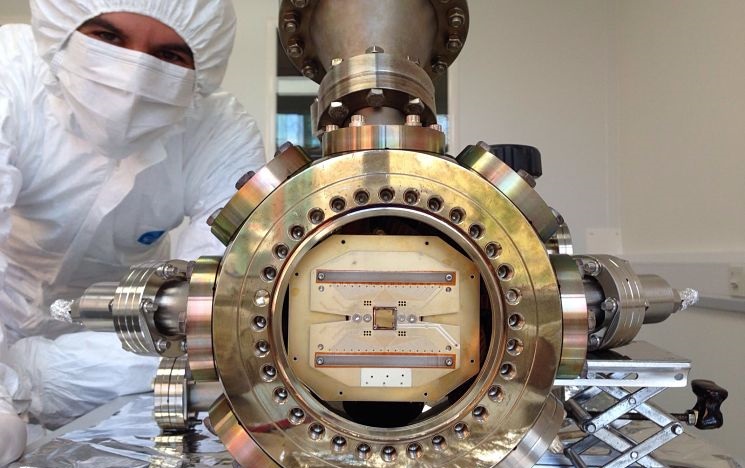 Experiment in the quantum lab